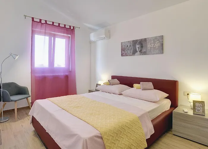 In With Sea Villa