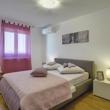 In With Sea Villa Pula